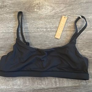 brand new - SKIMS- bralette